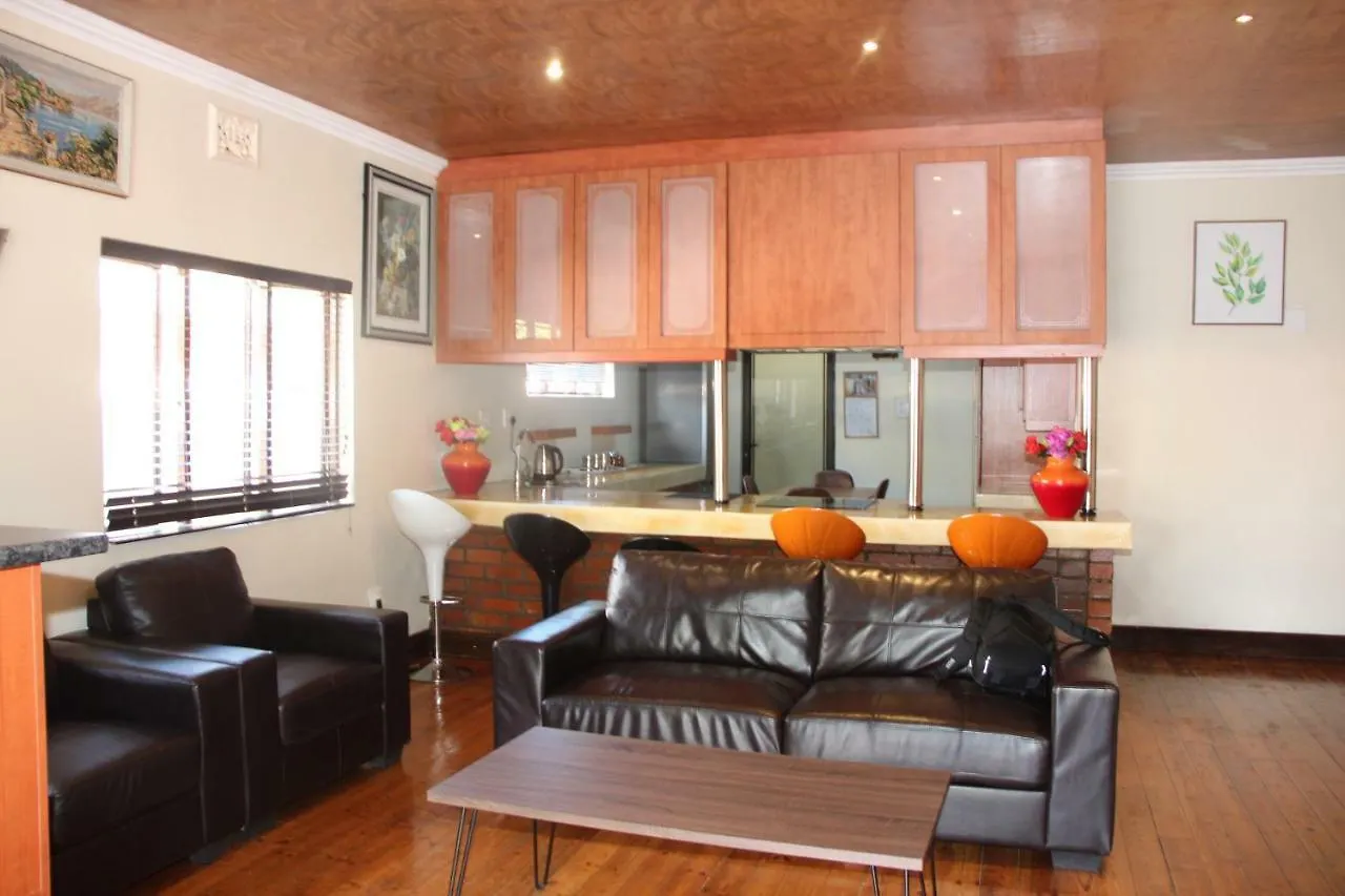 Dreams Lodge Oakdale Cape Town