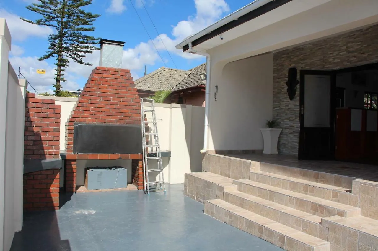 Guest house Dreams Lodge Oakdale Cape Town