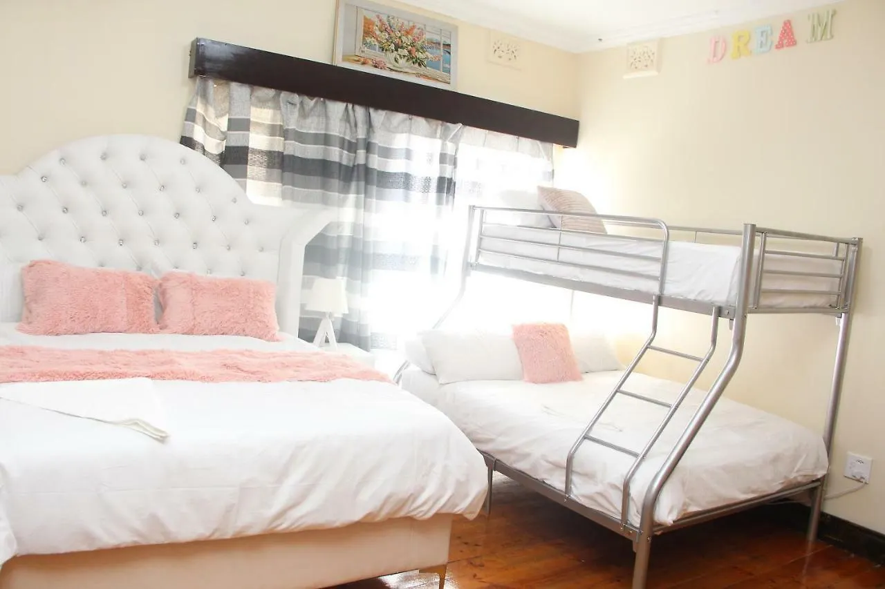 Guest house Dreams Lodge Oakdale Cape Town