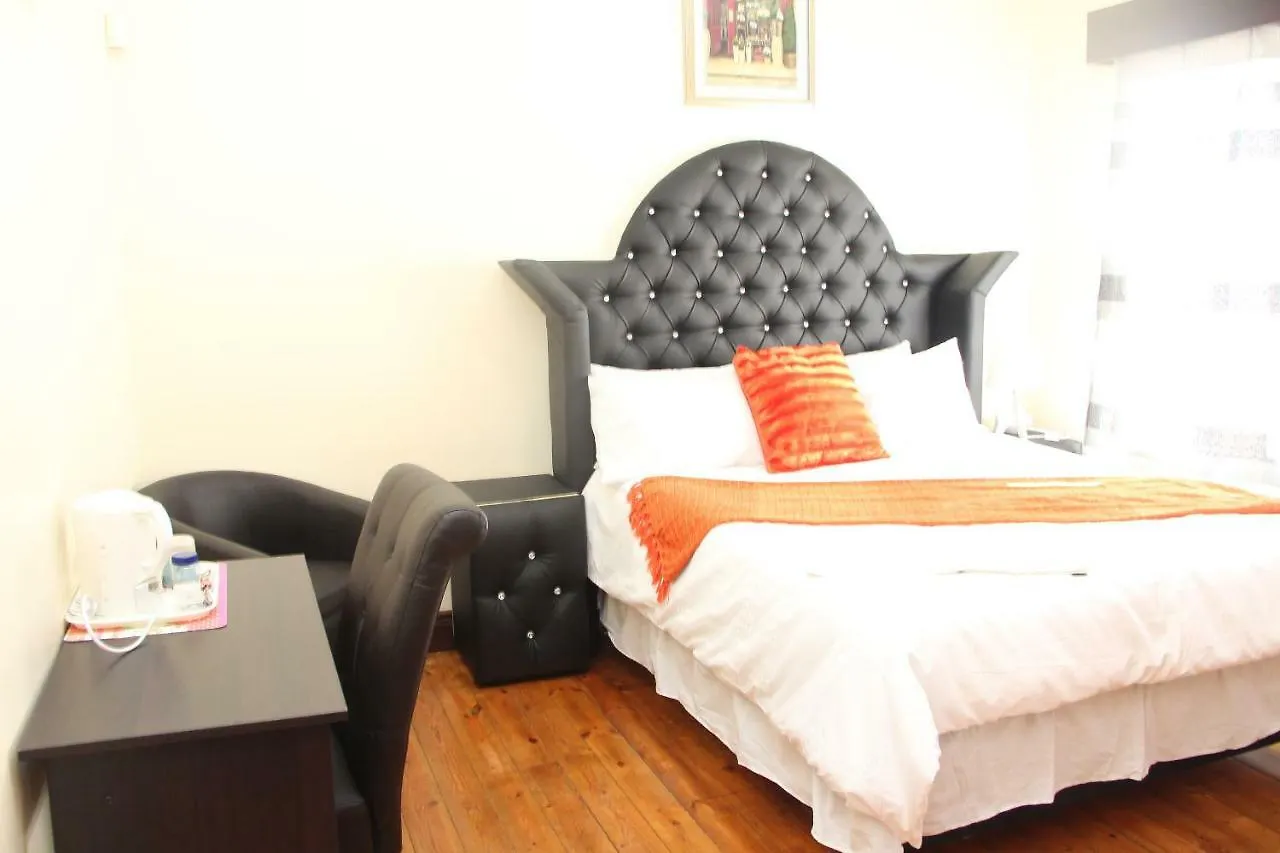 Dreams Lodge Oakdale Cape Town