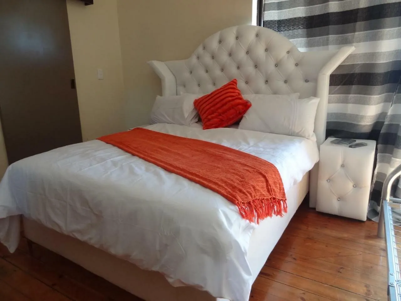 Dreams Lodge Oakdale Cape Town